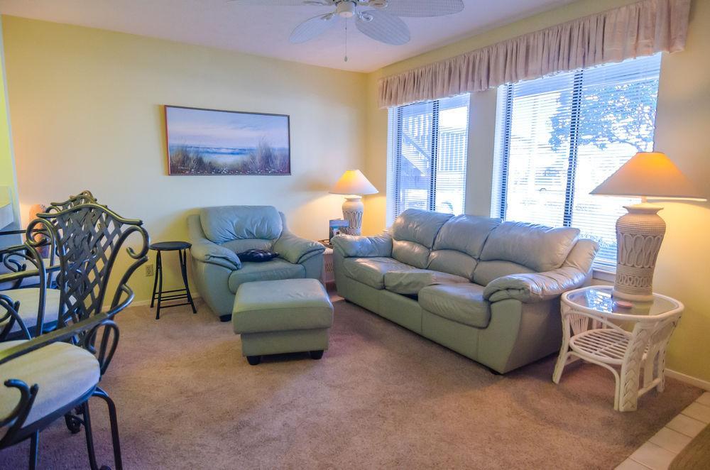 Sunswept Condominiums Panama City Beach Exterior photo